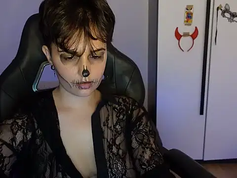 SageLux's Live XXX Chat