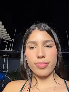 angel_cute19's Live XXX Chat