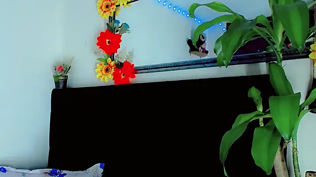 NathalialLooes' Live XXX Chat