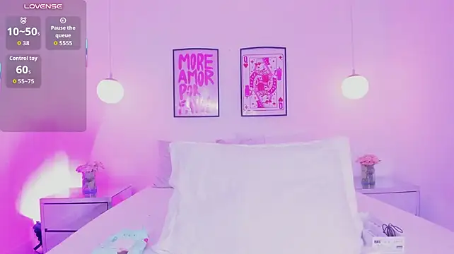 แชท XXX สดของ caaty7