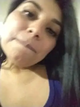 Chat XXX en directo de BlueeDiamond