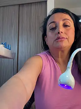 hotadhara01's Live XXX Chat