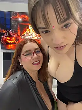 PamelaBoobs Chat XXX in diretta