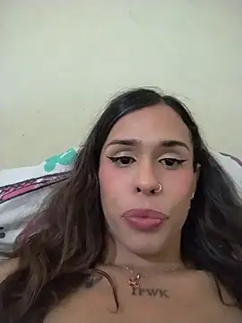 Chat XXX ao vivo de pretty_ariiel