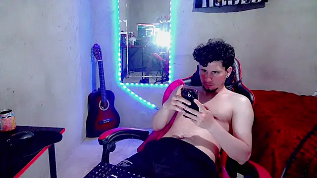 Atom_Hot Live XXX-Chat