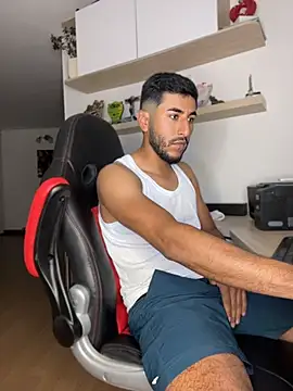 VyxenSecret's Live XXX Chat