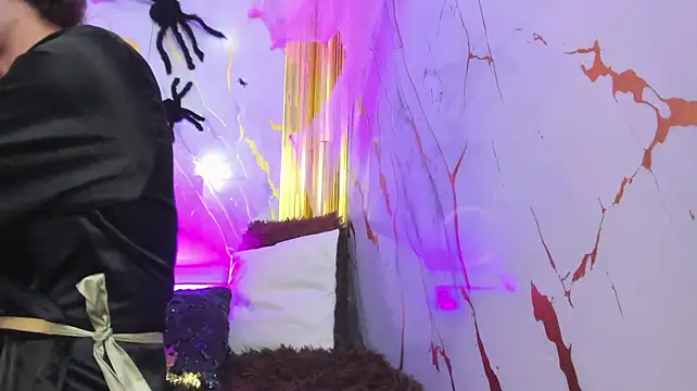Chat XXX en directo de thanier_18