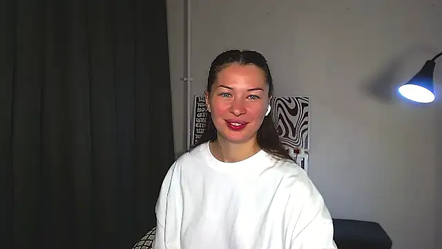 Онлайн чат XXX AlexaSven