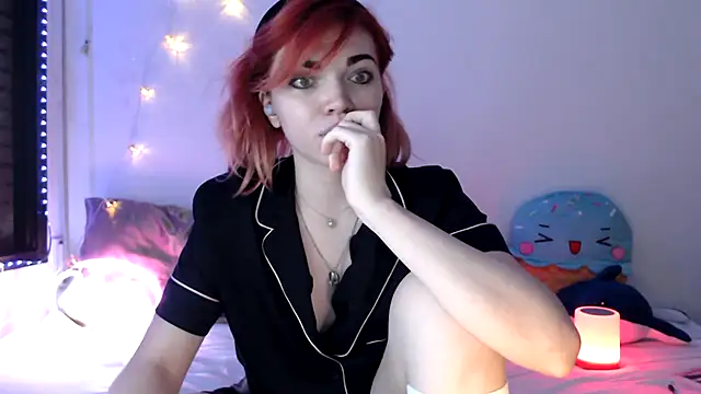olivka-flower's Live XXX Chat