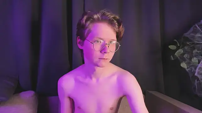 DanielSanders লাইভ XXX চ্যাট