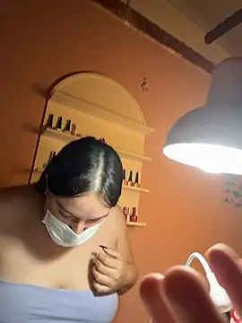 emy_navarro's Live XXX Chat