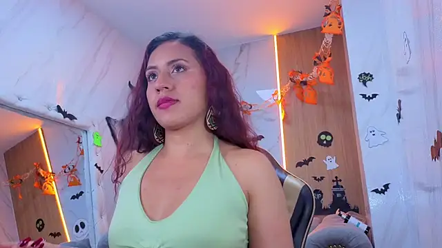 Lola_roses_tf's Live XXX Chat