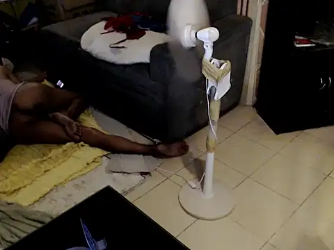 دردشة Trish_CurveCock الجنسية المباشرة