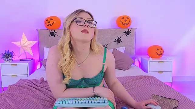 Jules_night – Naživo XXX chat