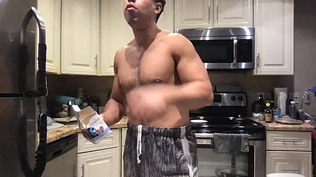 Онлайн чат XXX BigGuyMuscle