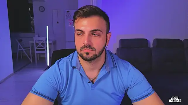 Jace_Thorne: απευθείας συνομιλία ΧΧΧ