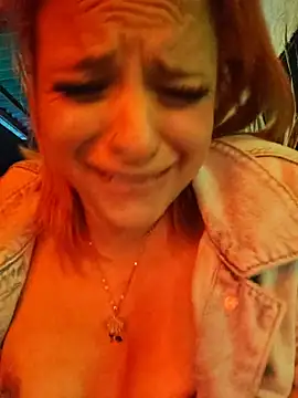 Cataleya_16's Live XXX Chat
