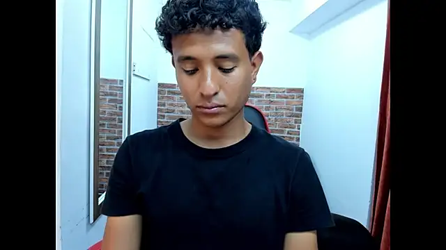 WIZARD-ALESSANDRO – Naživo XXX chat