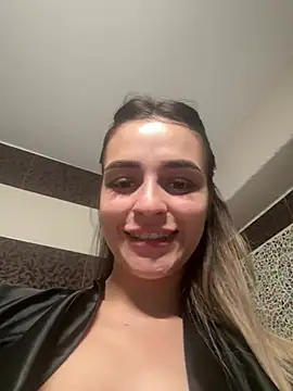 SelenaSweetie Live XXX-chat