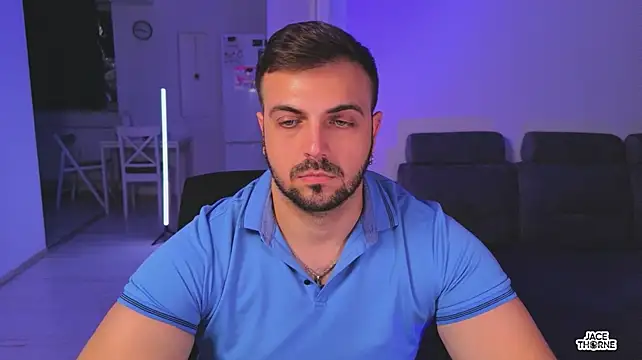 Jace_Thorne: онлайн-секс-чат