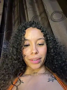 MarieLeon 라이브 XXX 채팅