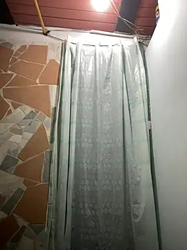 LuiguiMoore – Naživo XXX chat