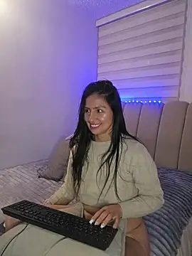 Scarrletfoxx_ লাইভ XXX চ্যাট