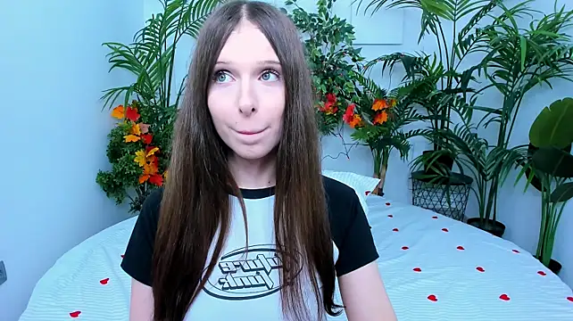 dark_k1tty XXX чат на живо