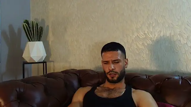 Jacob_Benelli Chat XXX live