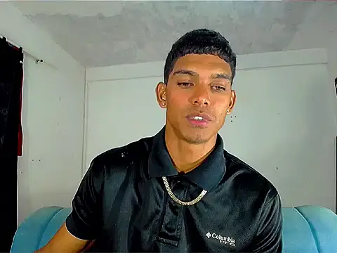 theMyke101 লাইভ XXX চ্যাট