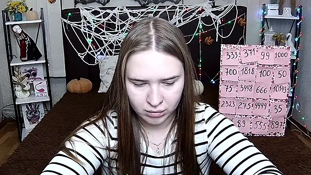 LauraHlot's Live XXX Chat