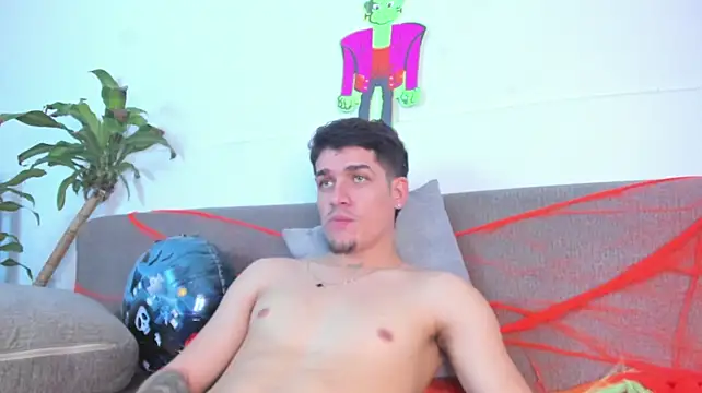 leandrocoper's Live XXX Chat