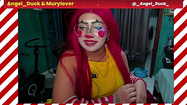 Angel_Duck Chat XXX live
