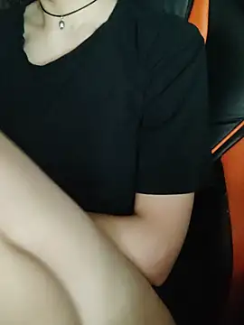 Aashikalaa's Live XXX Chat