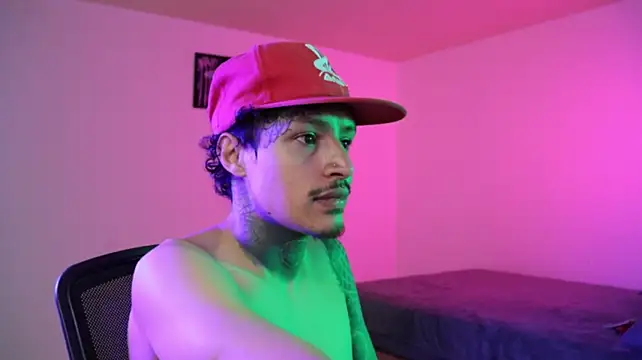 trieone Live XXX-Chat