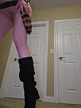 צ'אט XXX בשידור חי של AmethystFoxx