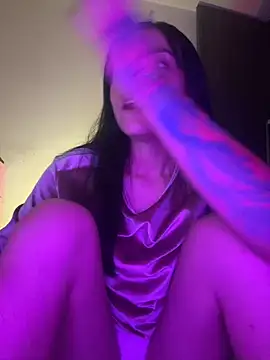 i_am_nina_ 라이브 XXX 채팅
