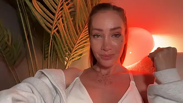 Saroria's Live XXX Chat