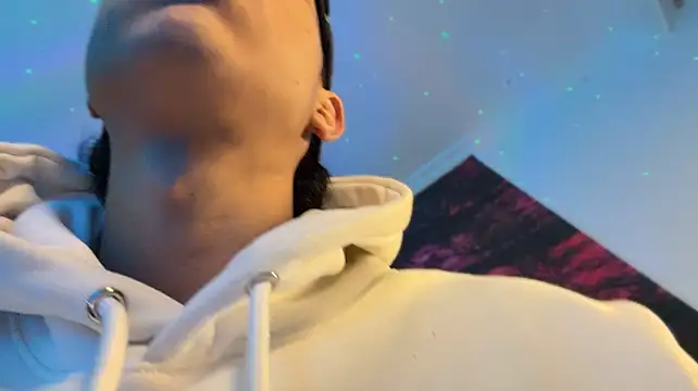 RoughDiamond_ XXX чат на живо