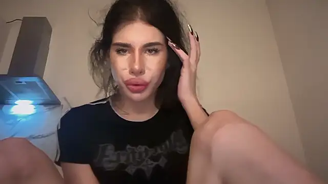 KarolineFoxy's Live XXX Chat