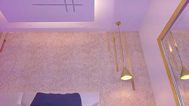 AriiNovoa 라이브 XXX 채팅
