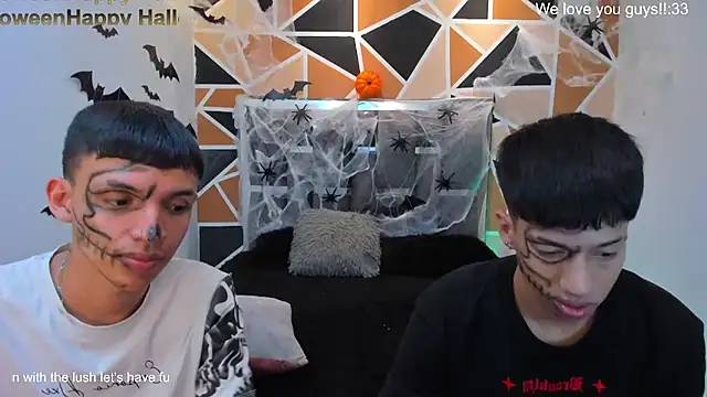 Juan_Nd_Steven's Live XXX Chat