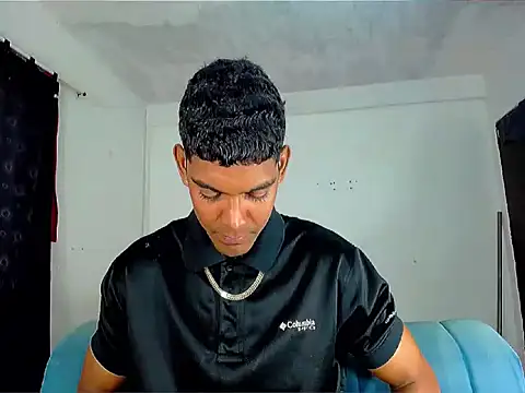 XXX chat uživo modela theMyke101