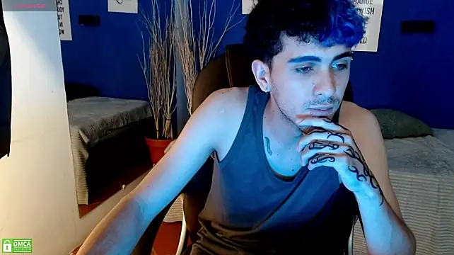 Онлайн чат XXX noah_bluex