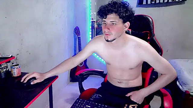 Atom_Hot Live XXX Chat