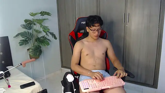 Czat XXX na żywo – Mikertorres