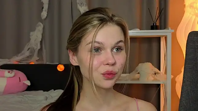 Herminasouthn Live XXX chat
