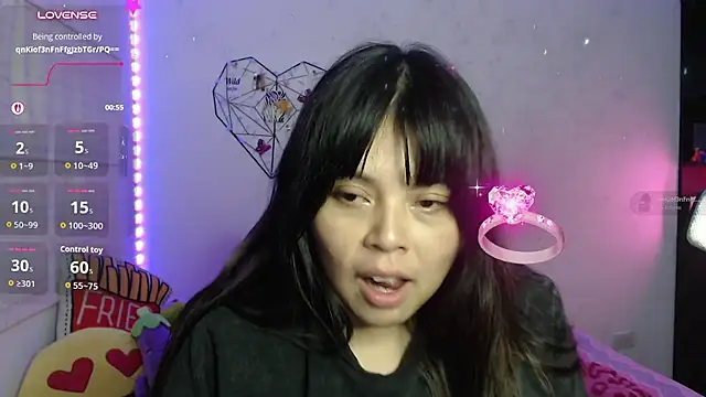 Chat XXX en directo de EllieMoonX