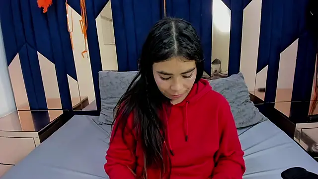 LianyTaylorSS Adlı Modelin Canlı XXX Sohbeti