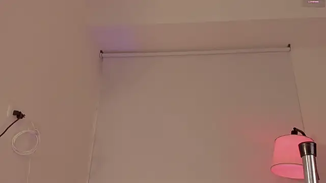 sara_gwen's Live XXX Chat